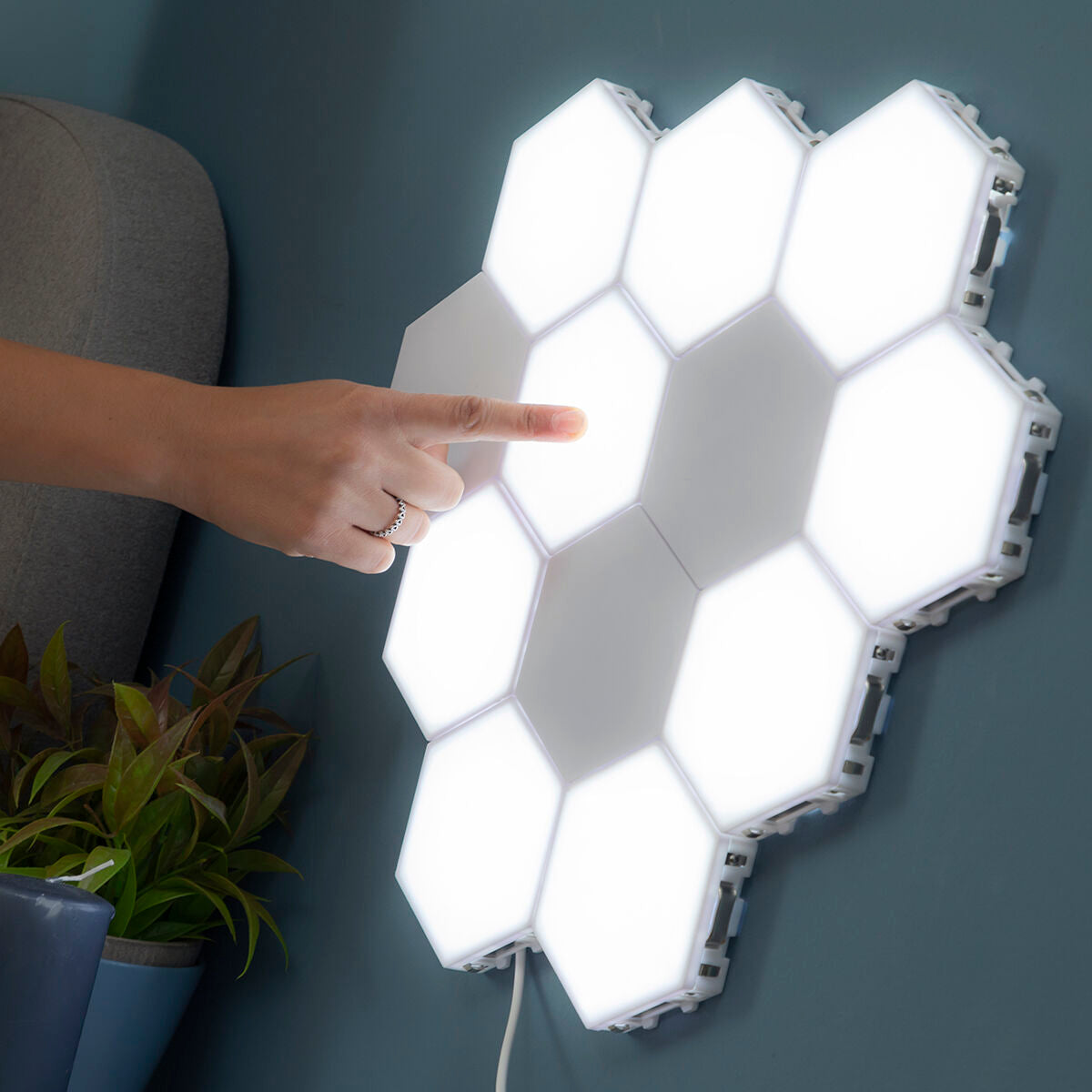 Setti magneettisia, modulaarisia LED-paneeleja kosketusnäppäimellä Tilight InnovaGoods (3 Kpl pakkaus)