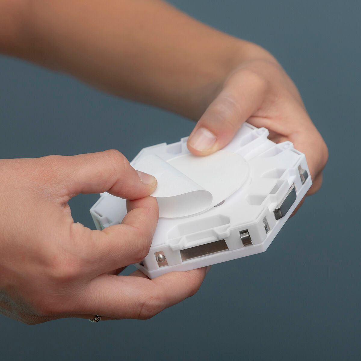 Setti magneettisia, modulaarisia LED-paneeleja kosketusnäppäimellä Tilight InnovaGoods (3 Kpl pakkaus)