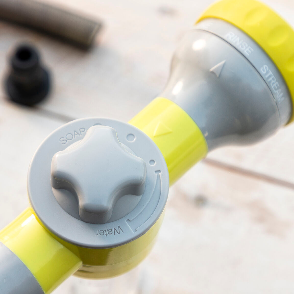 8-in-1 painesuihkupistooli säiliöllä Dariegger InnovaGoods