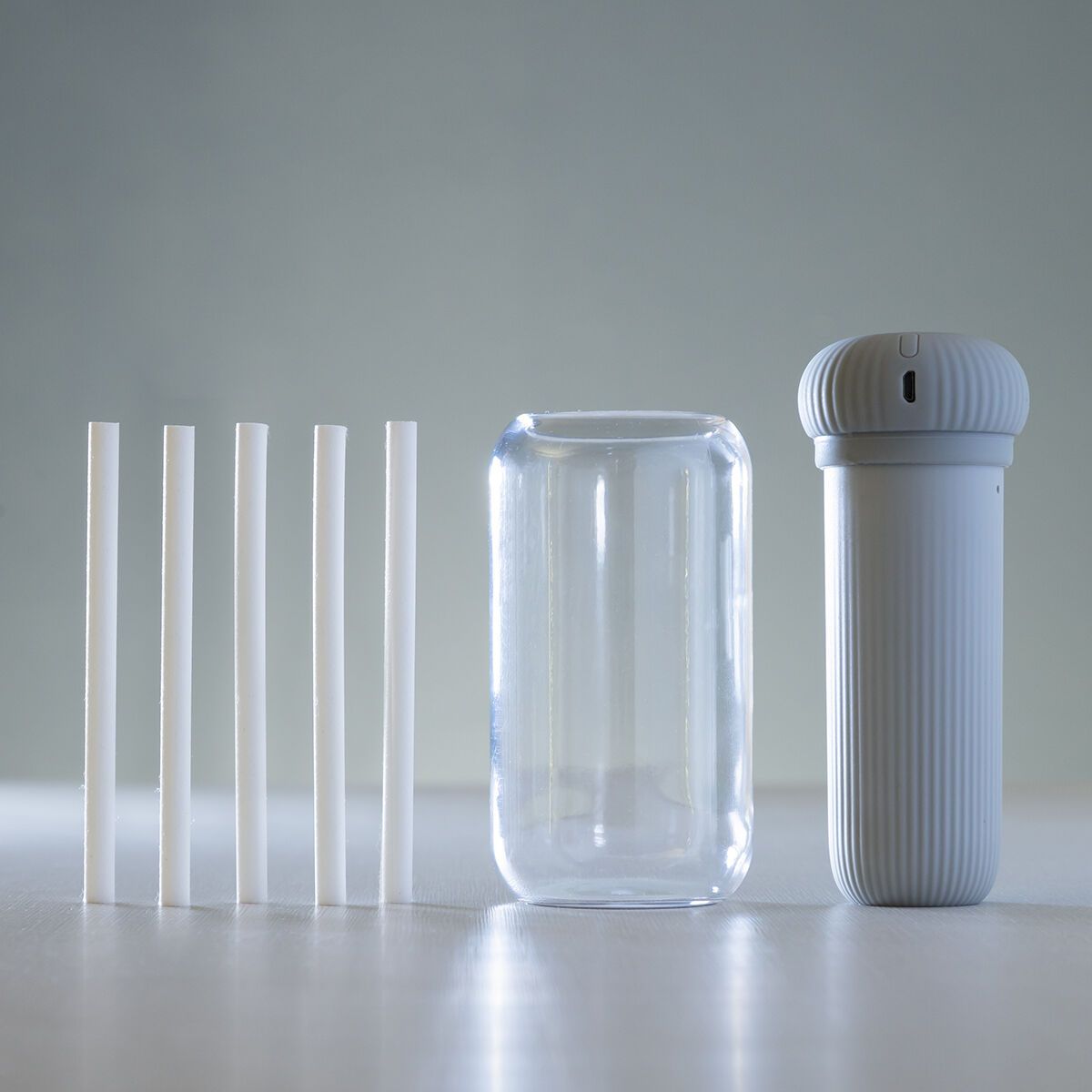 Ultraääni-ilmankostutin ja aromidiffuusori LED-valolla Stearal InnovaGoods